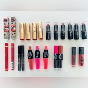 23x ASSORTED LIP GLOSS SET - L'Oreal, Maybelline, LA Colors, Keepsake Kiss, Rude